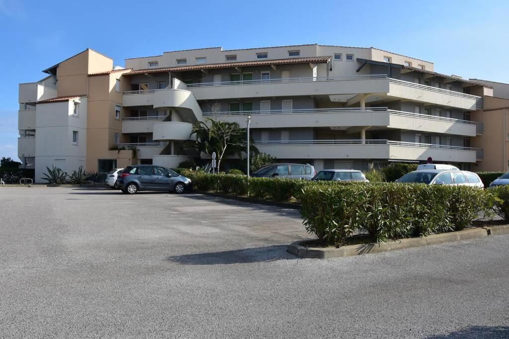 Les Goelettes - Appartement En Rdc Avec Acces Direct A La Plage แซงต์-ซีเปรียง ภายนอก รูปภาพ
